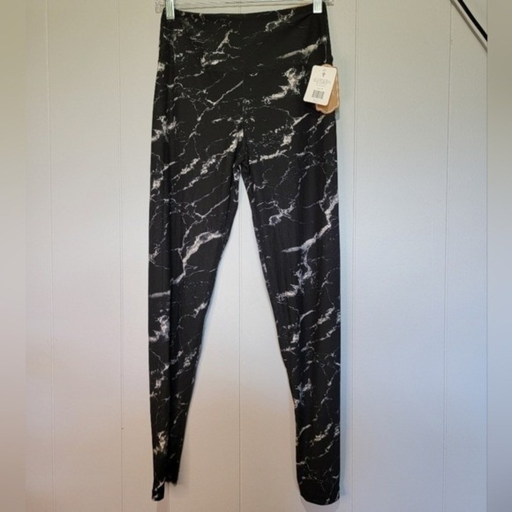 Oak And Reed Black and White Marble‎ Patterned Leggings Women Medium 🐔